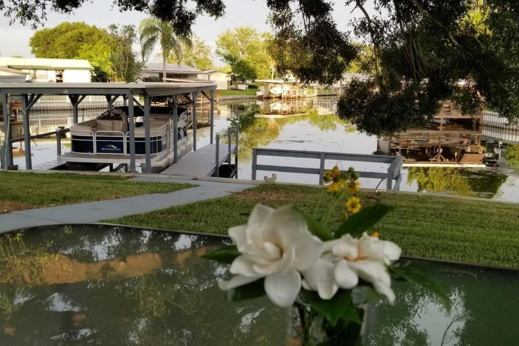 Villa 3 Bed, 2 Bath, Waterfront, Dock, Large Driveway à Tavares Extérieur photo