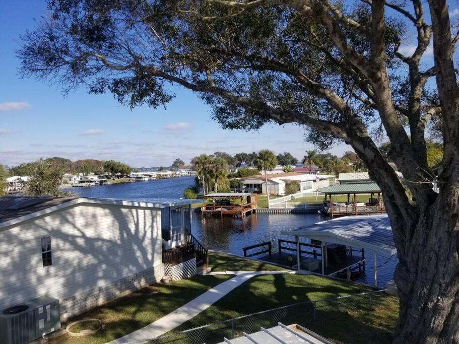Villa 3 Bed, 2 Bath, Waterfront, Dock, Large Driveway à Tavares Extérieur photo